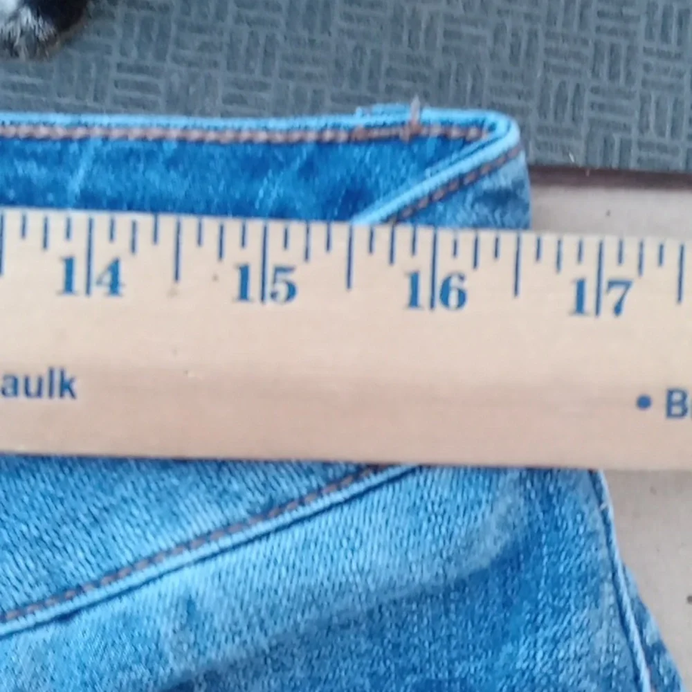 Woman's jeans blue, good condition, good stretch size. 10 regular_13
